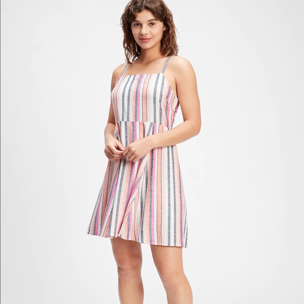 GAP Factory Women’s Squareneck Cami Dress